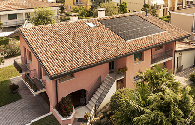 REC Residential Solar